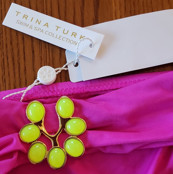Trina Turk fuscia jewel-trim separates bikini, size 10/12 - Picture 4 of 12